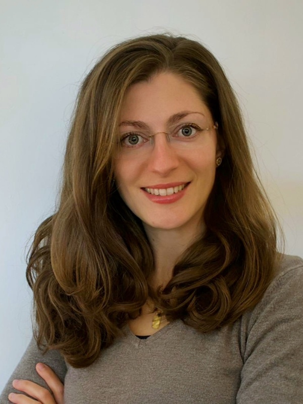 Dr Christelle Abadie