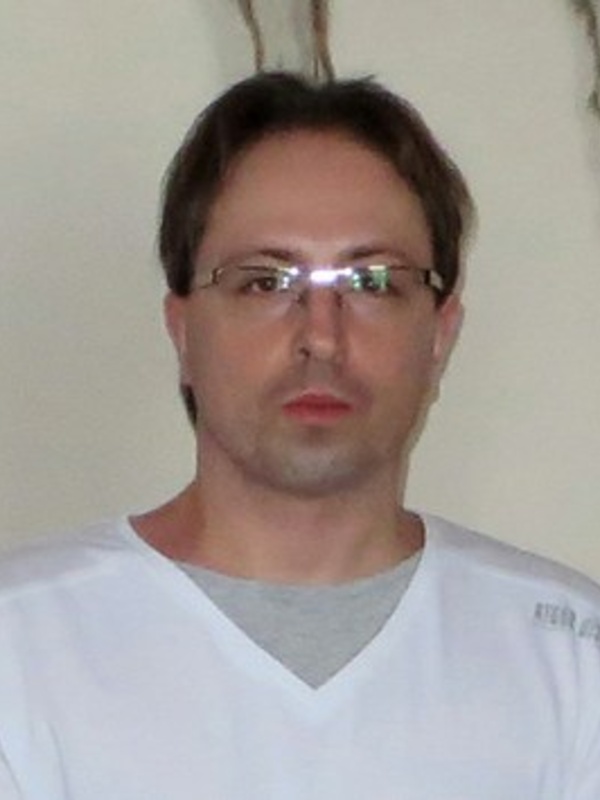  Murat Topcu